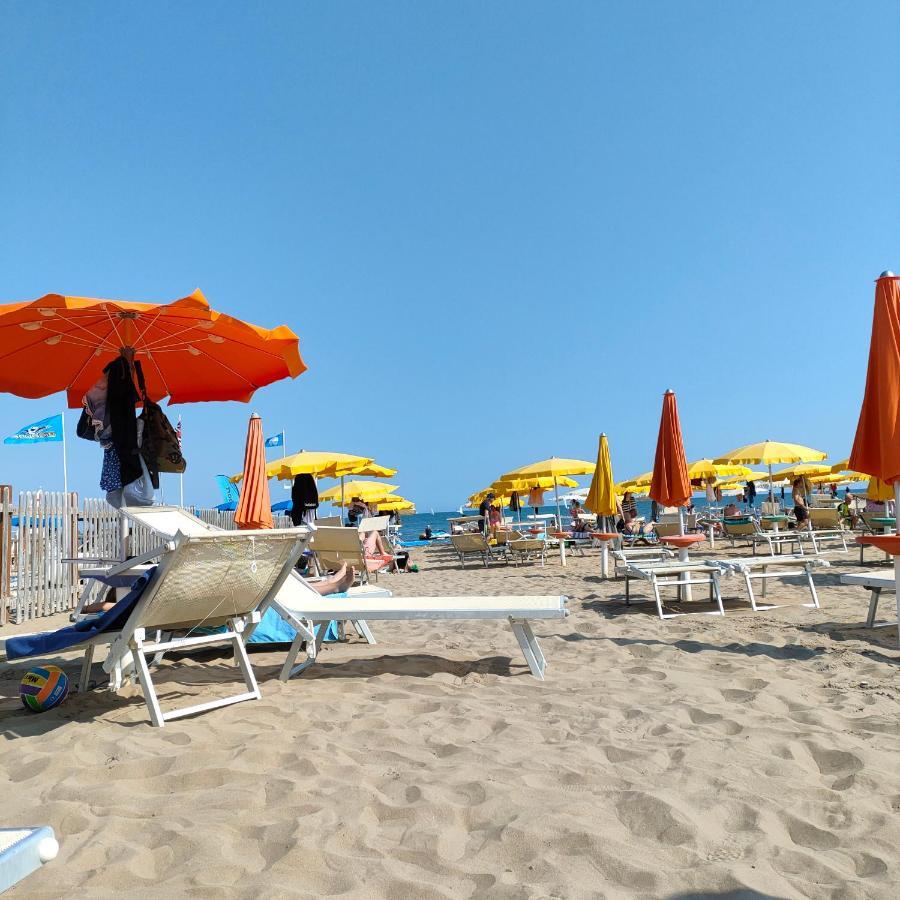 Villa Romana Lignano Sabbiadoro Exterior foto